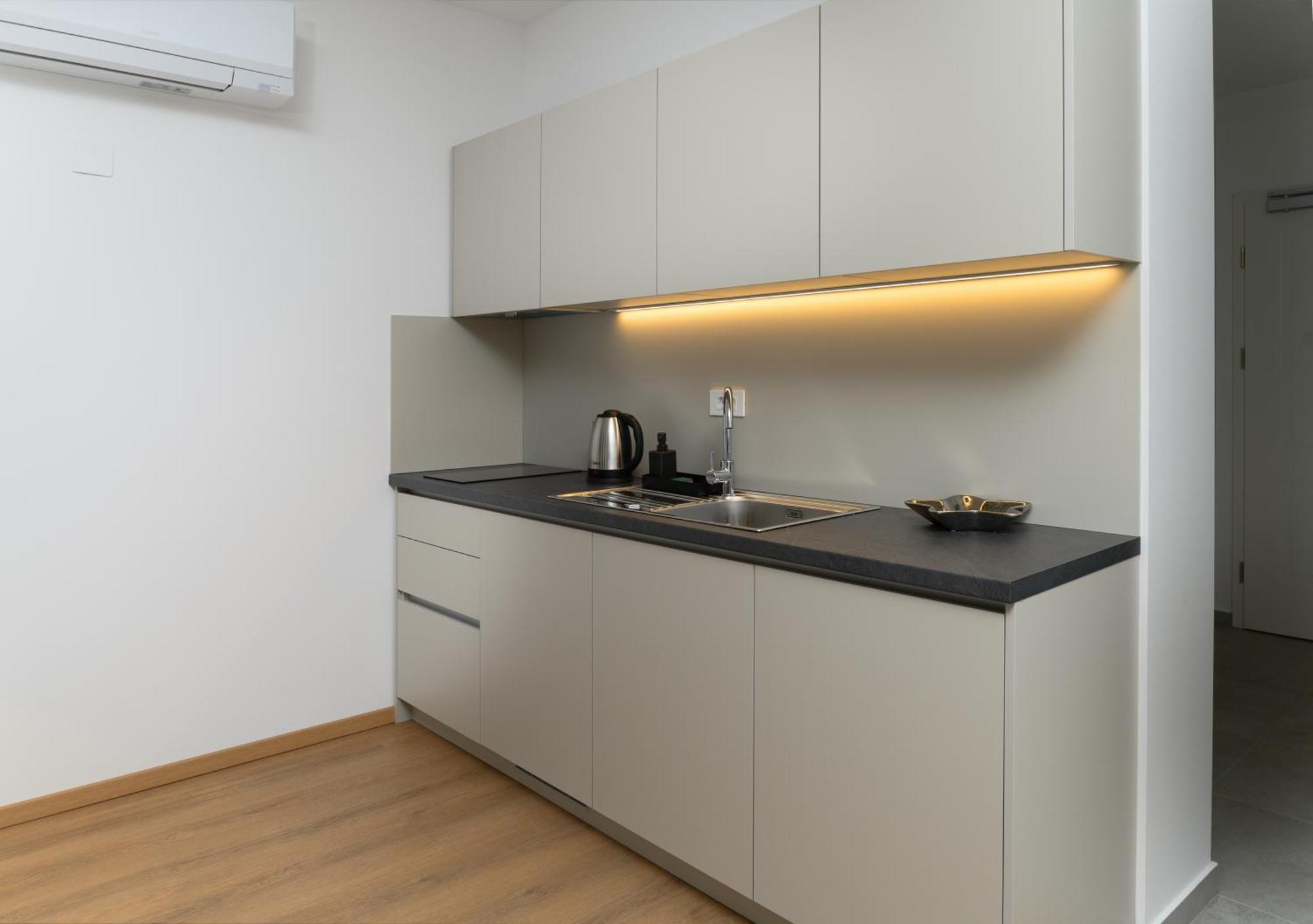 Primus Apartments Lubiana Esterno foto